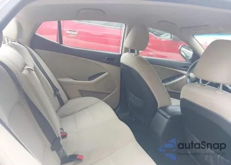 2015 Kia Optima Lx из США, поврежденный, VIN KNAGM4A71F5589591